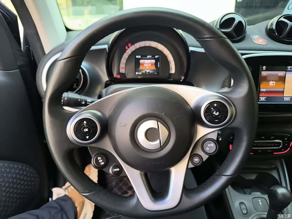 Smart Fortwo, 2019 11