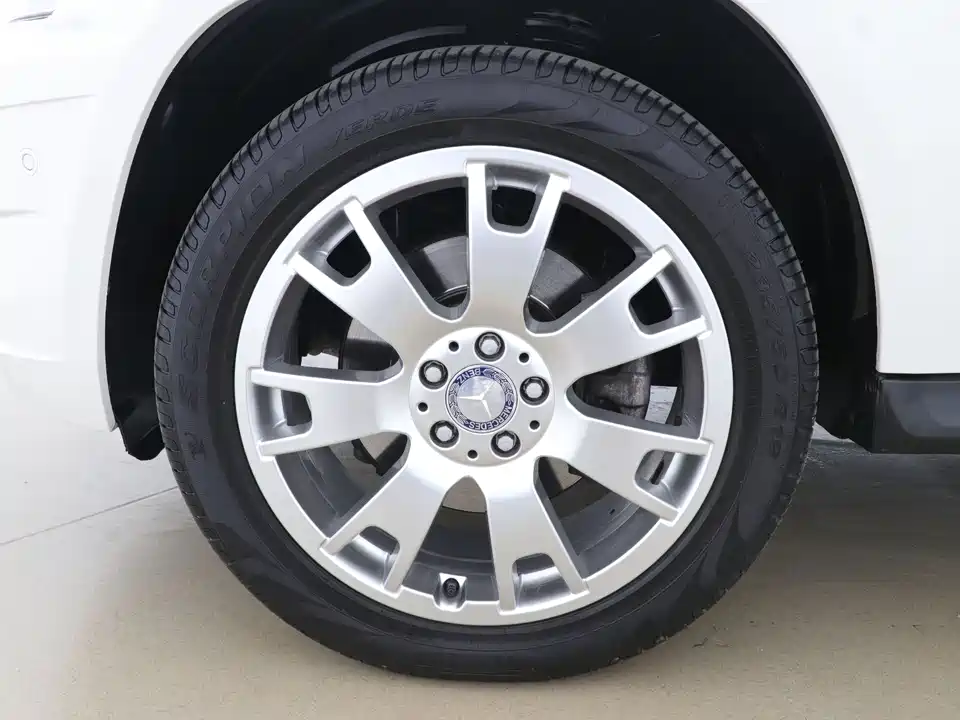 Mercedes-Benz GLK grade