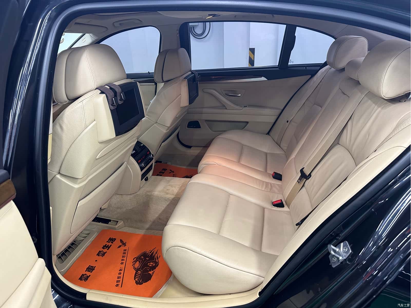 BMW 5 Series, 2012 9