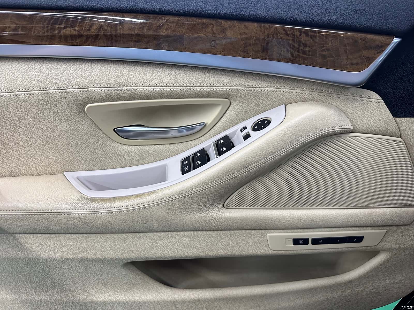 BMW 5 Series, 2012 16