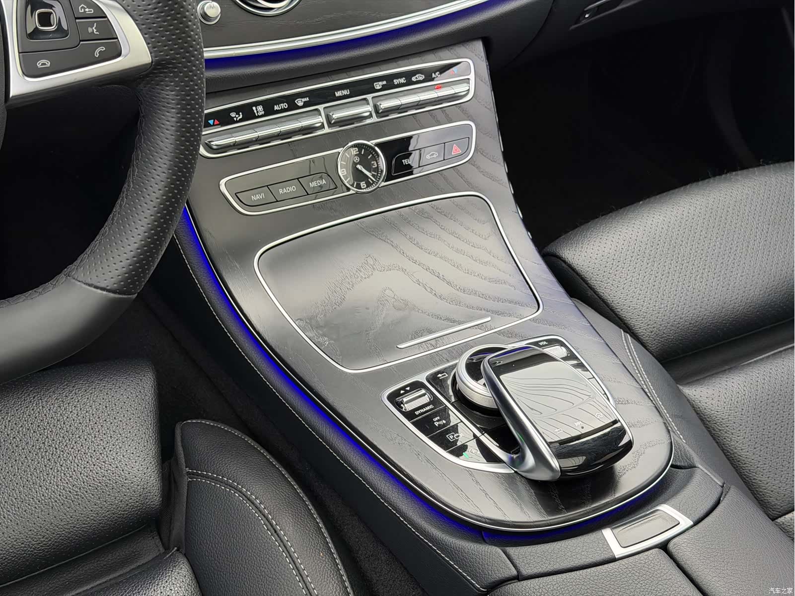 Mercedes-Benz E-Class, 2018 12