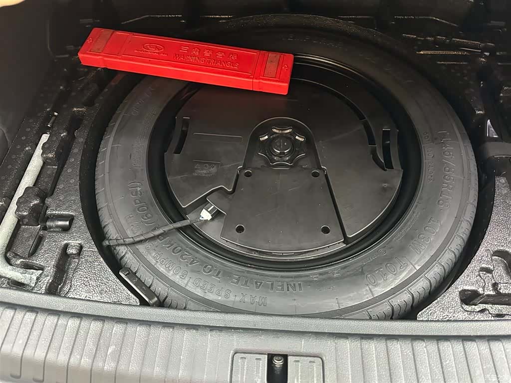 Audi Q3, 2022 11