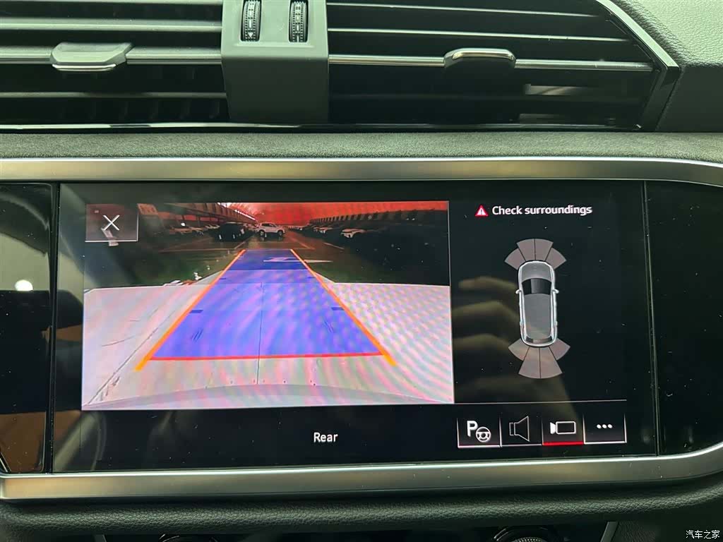 Audi Q3, 2022 22
