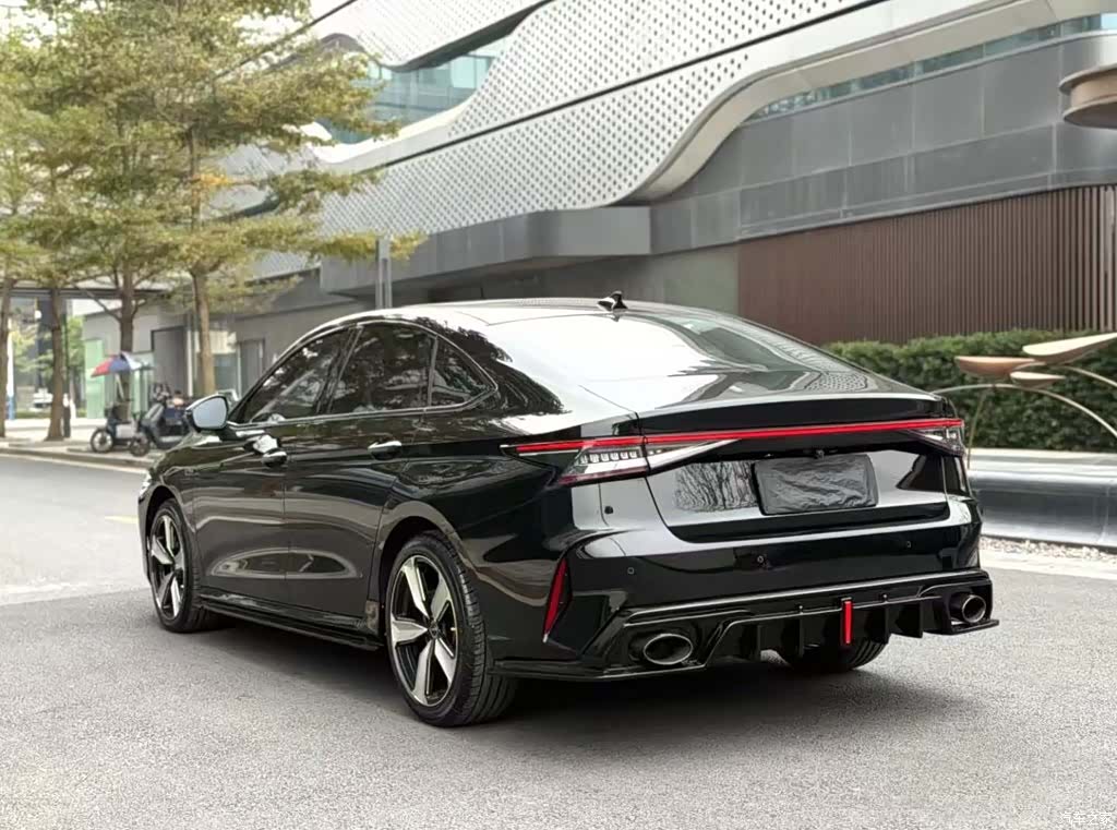 Chery Arrizo 8, 2022 9