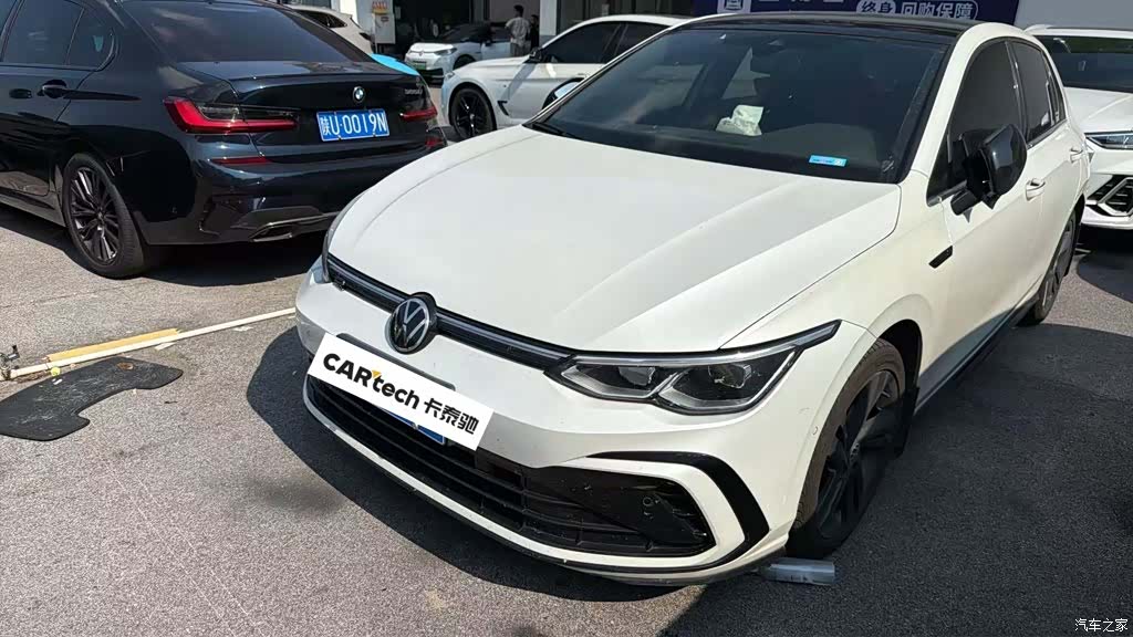 Volkswagen Golf, 2022 1