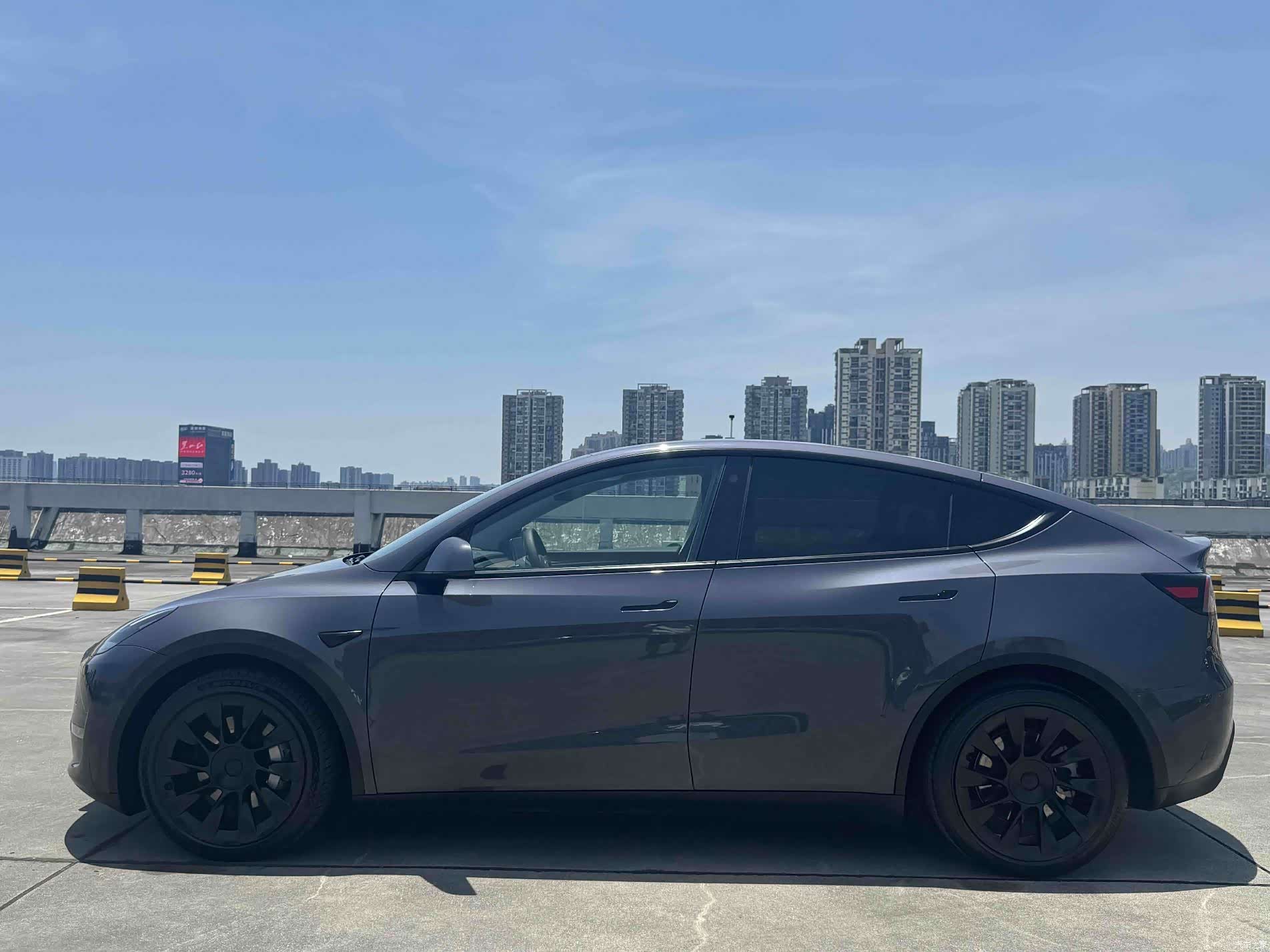 Tesla Model Y, 2021 7
