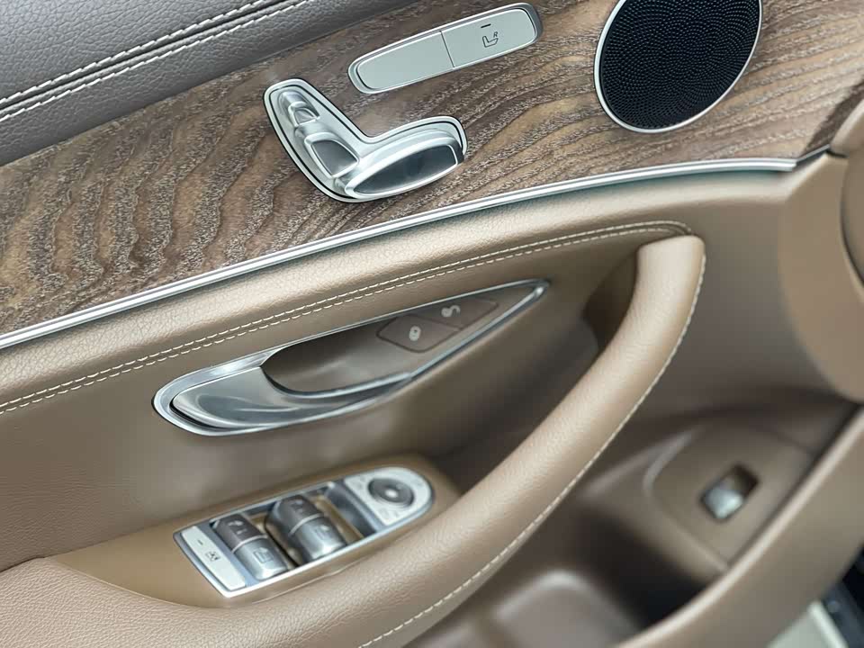 Mercedes-Benz E-class Mercedes-Benz E-class