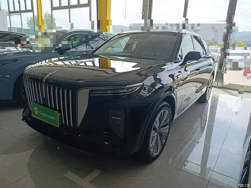 Hongqi E-HS9, 2023 2