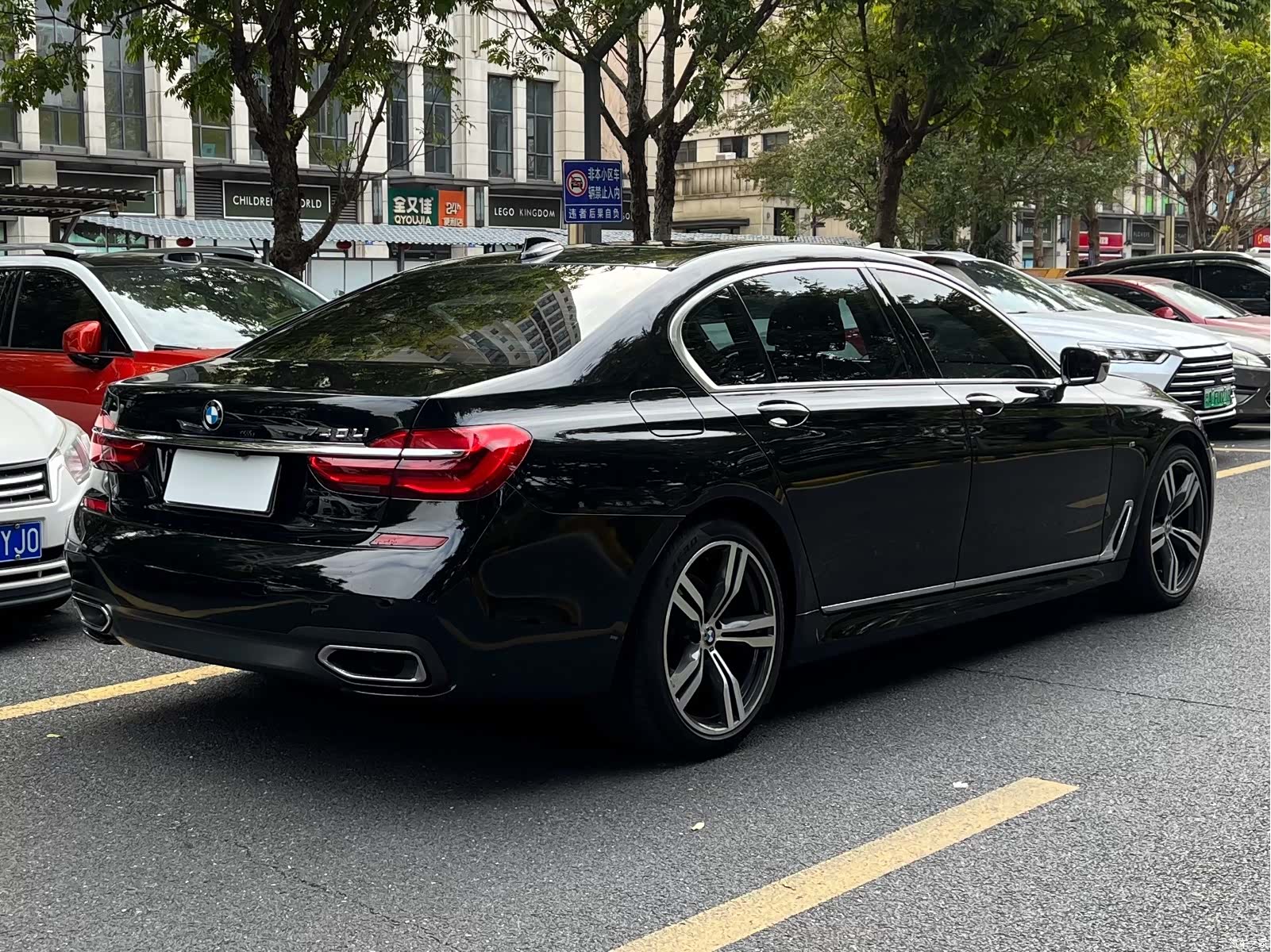 BMW 7 Series, 2018 9