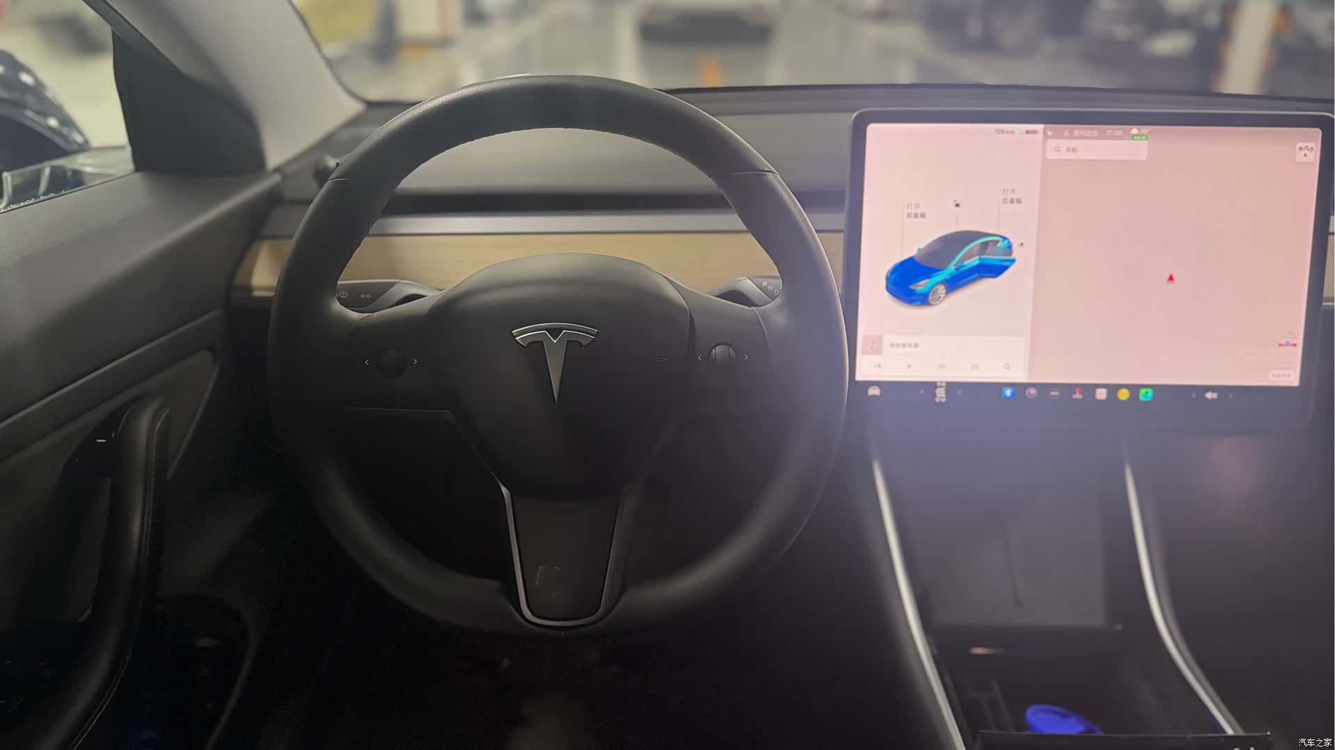 Tesla Model 3, 2020 13