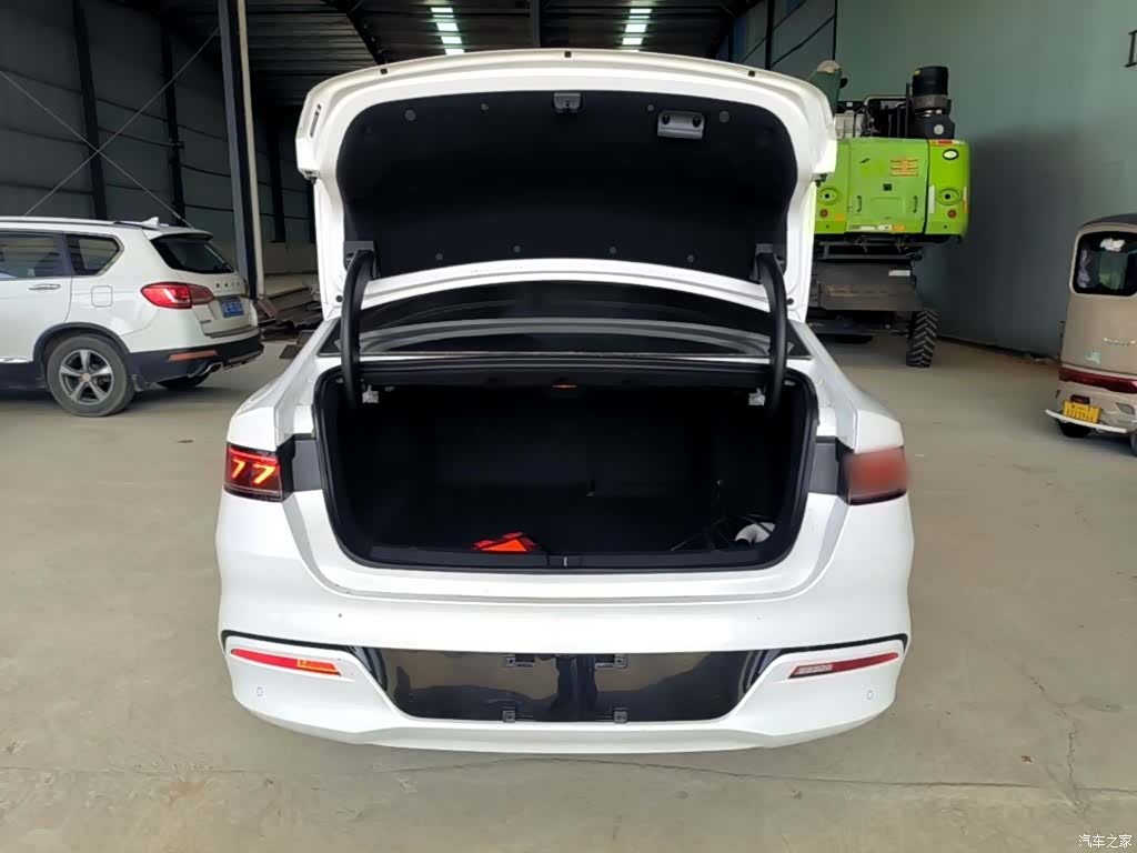 BYD Qin, 2025 19