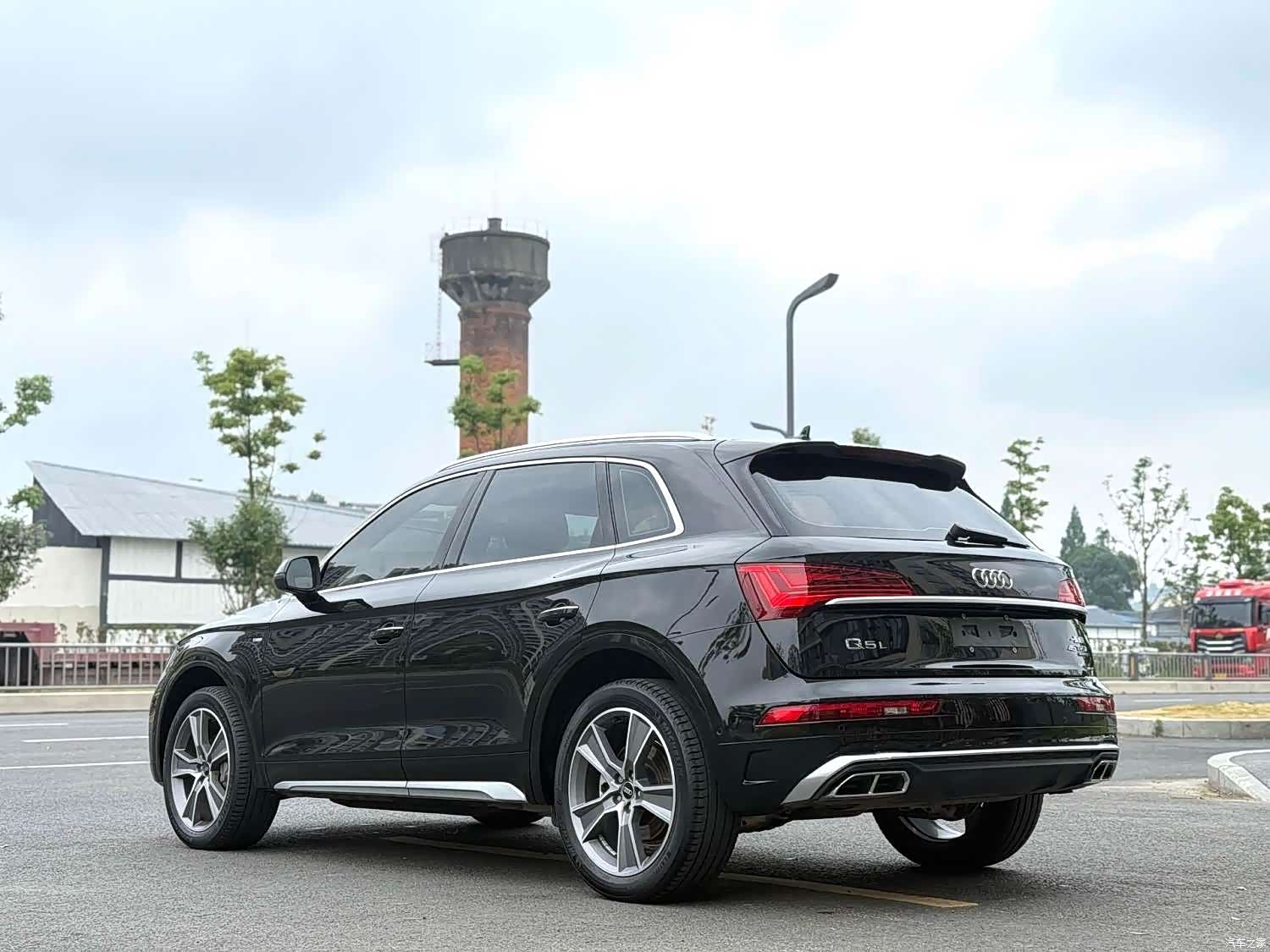 Audi Q5L, 2023 10