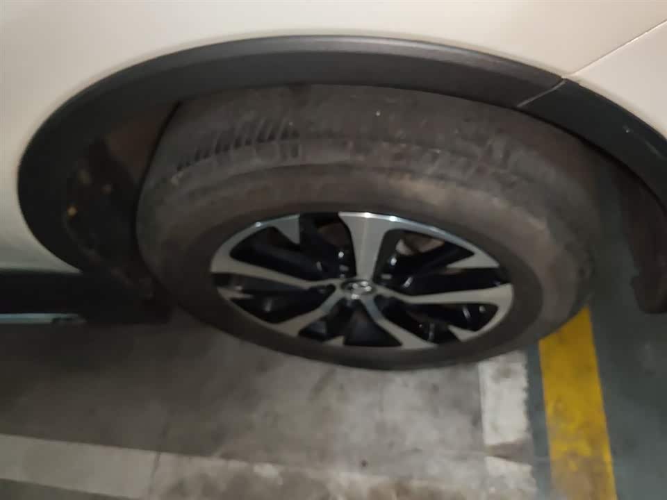 Toyota RAV4 Rongfang