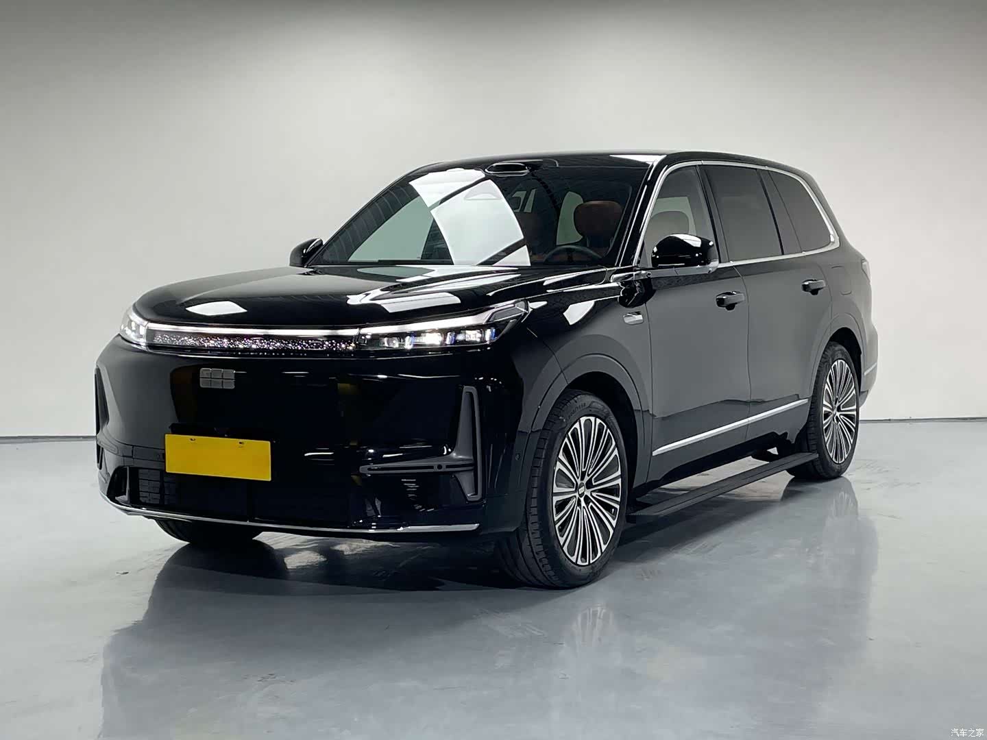Geely M9, 2025 1