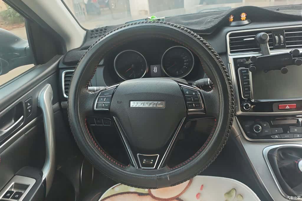 Haval M6, 2017 15