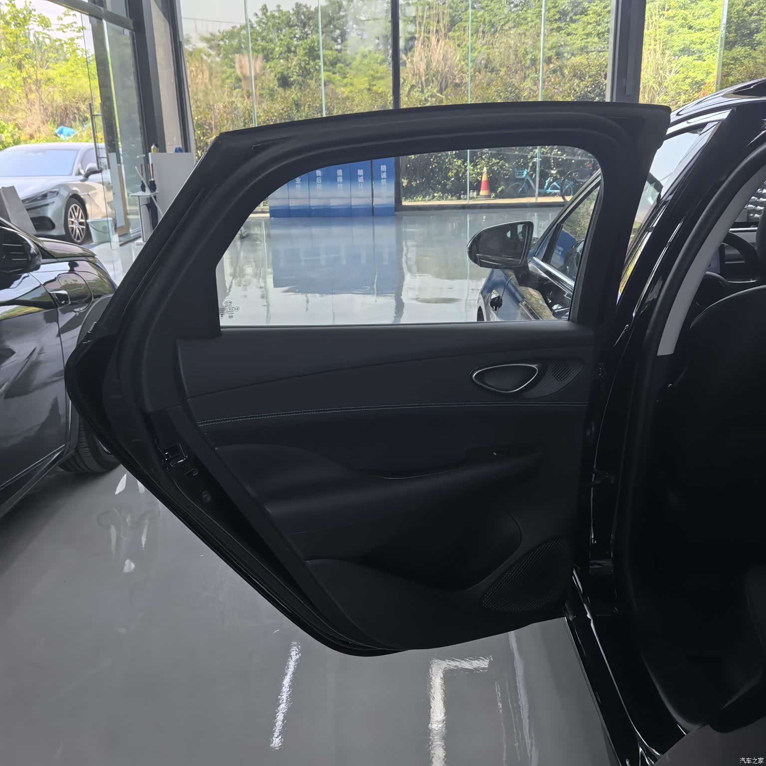BYD Seal, 2025 12