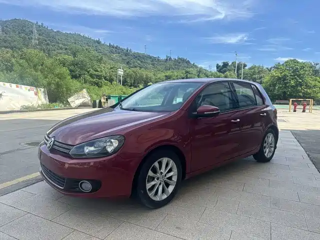 Volkswagen Golf 2013 — купить из Китая под заказ