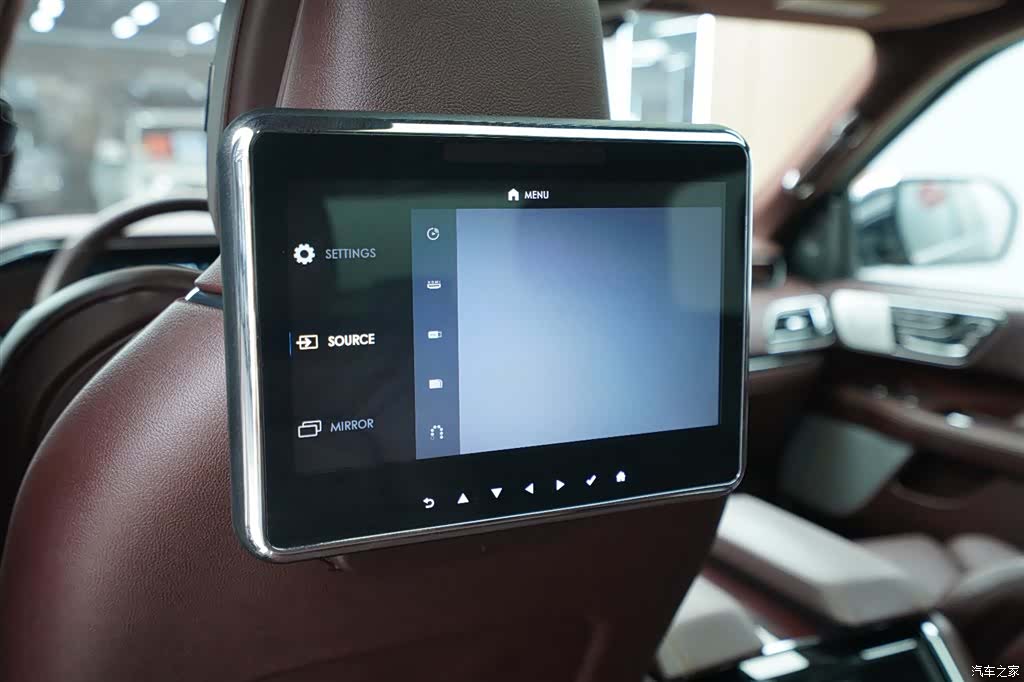Lincoln Navigator, 2022 15