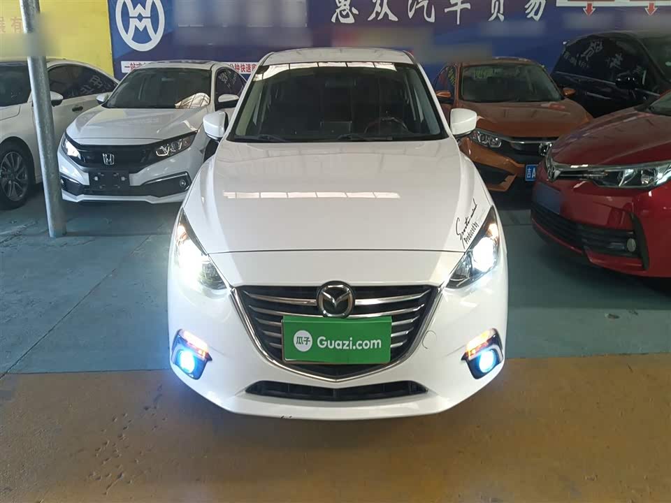 Mazda 3 Angkesaila