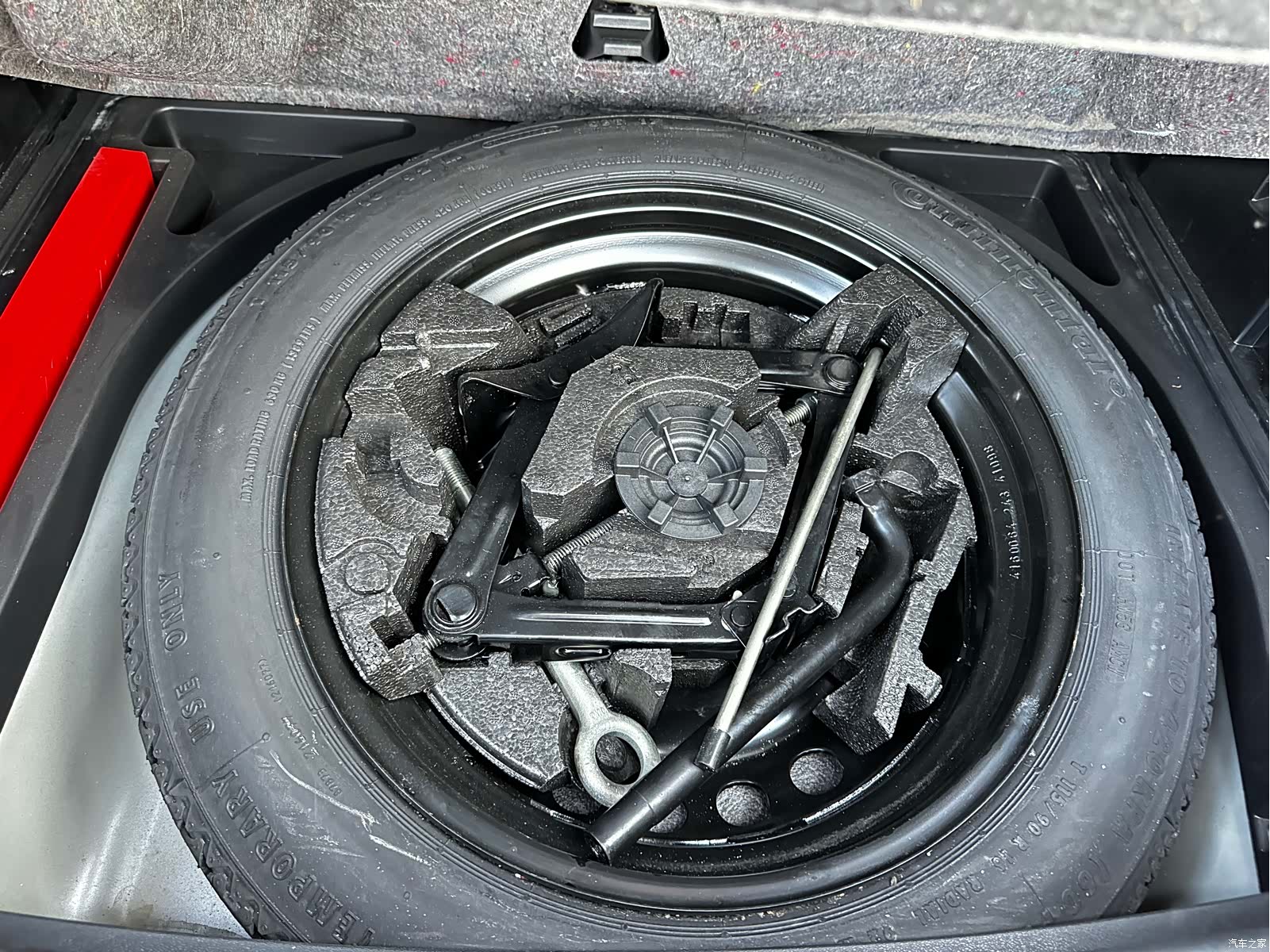 Volvo V40, 2018 21