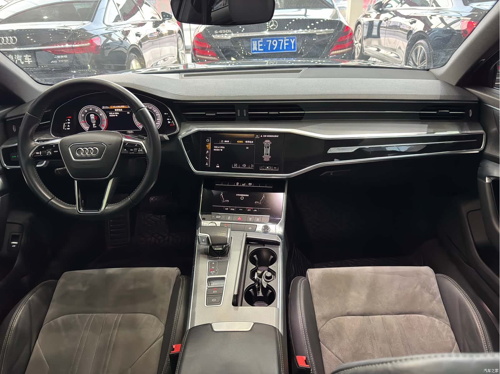Audi A6L, 2019 11
