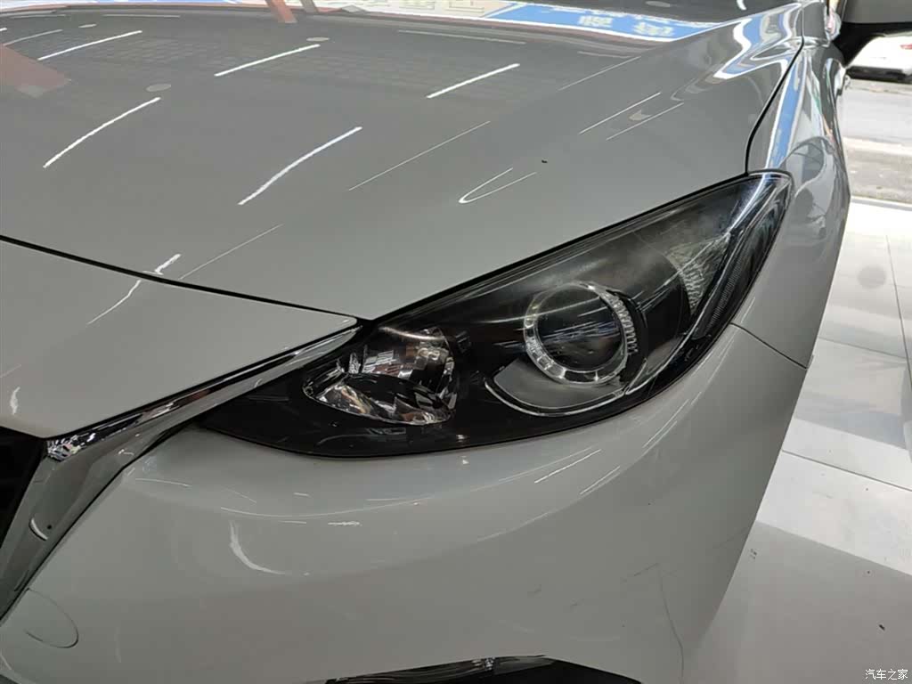 Mazda Mazda3, 2016 24