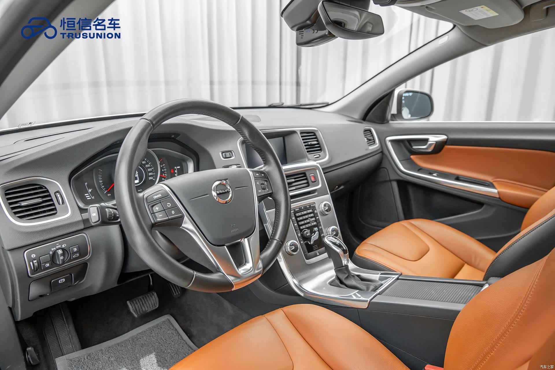 Volvo S60, 2020 11