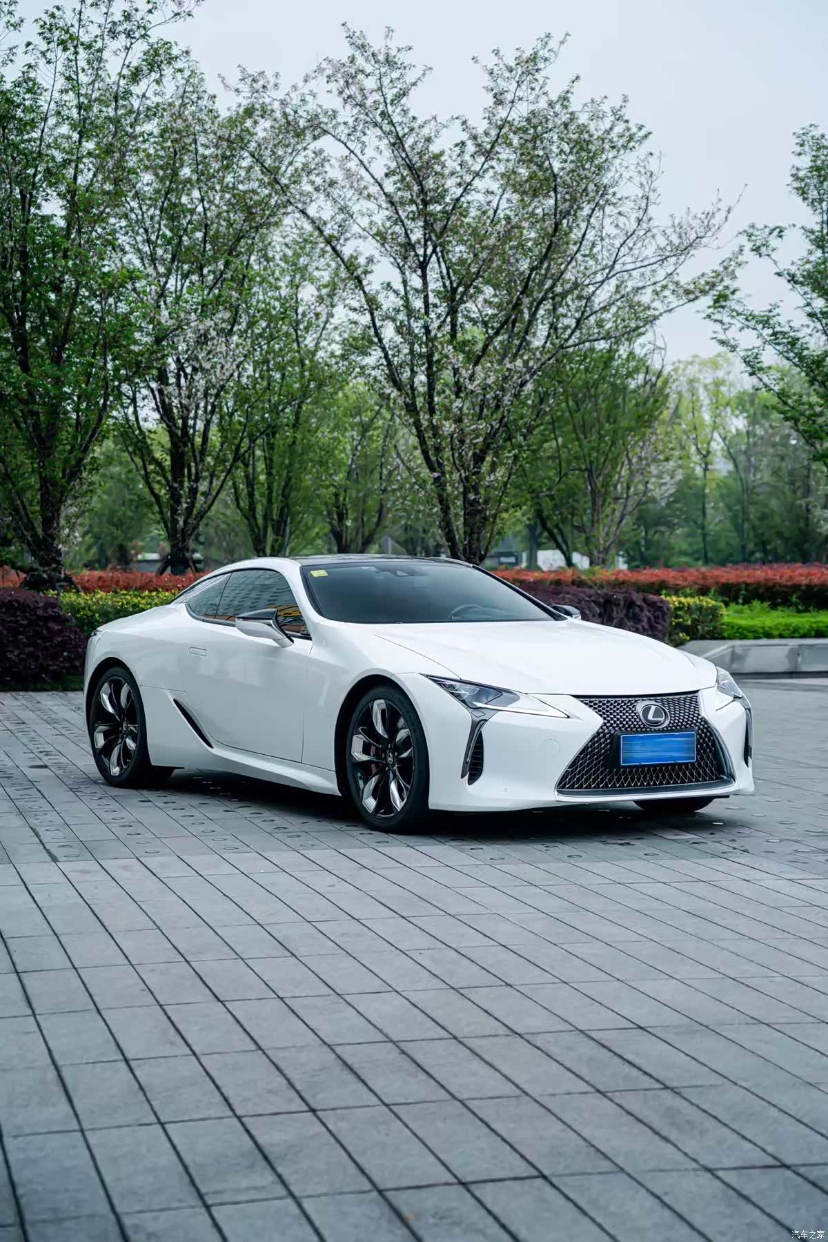 Lexus LC, 2022 2