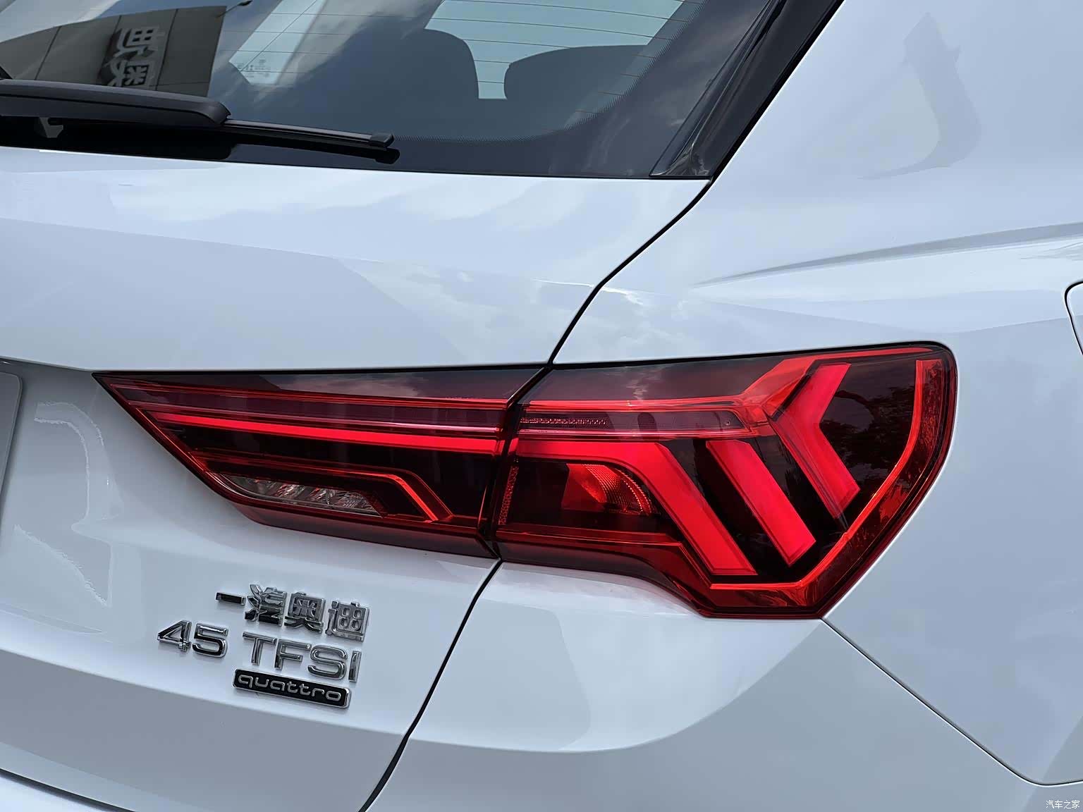 Audi Q3, 2023 14