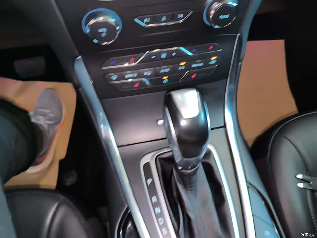 Ford Edge, 2018 14