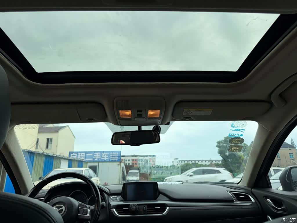 Mazda Atenza, 2017 11