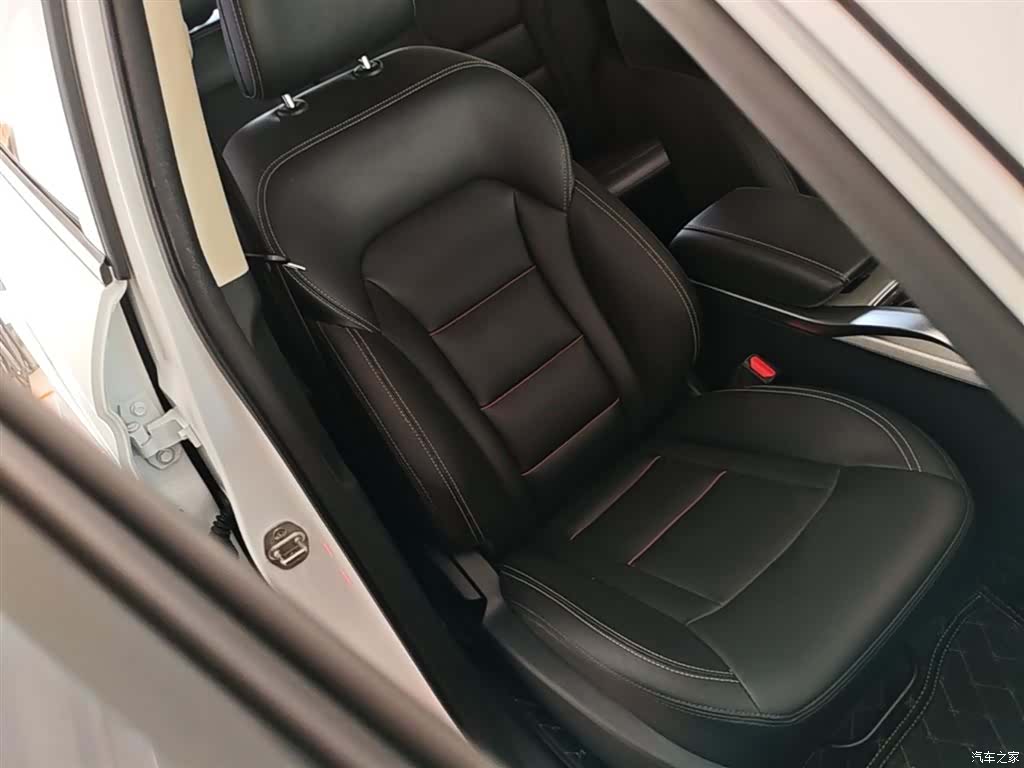 Geely Boyue, 2019 25