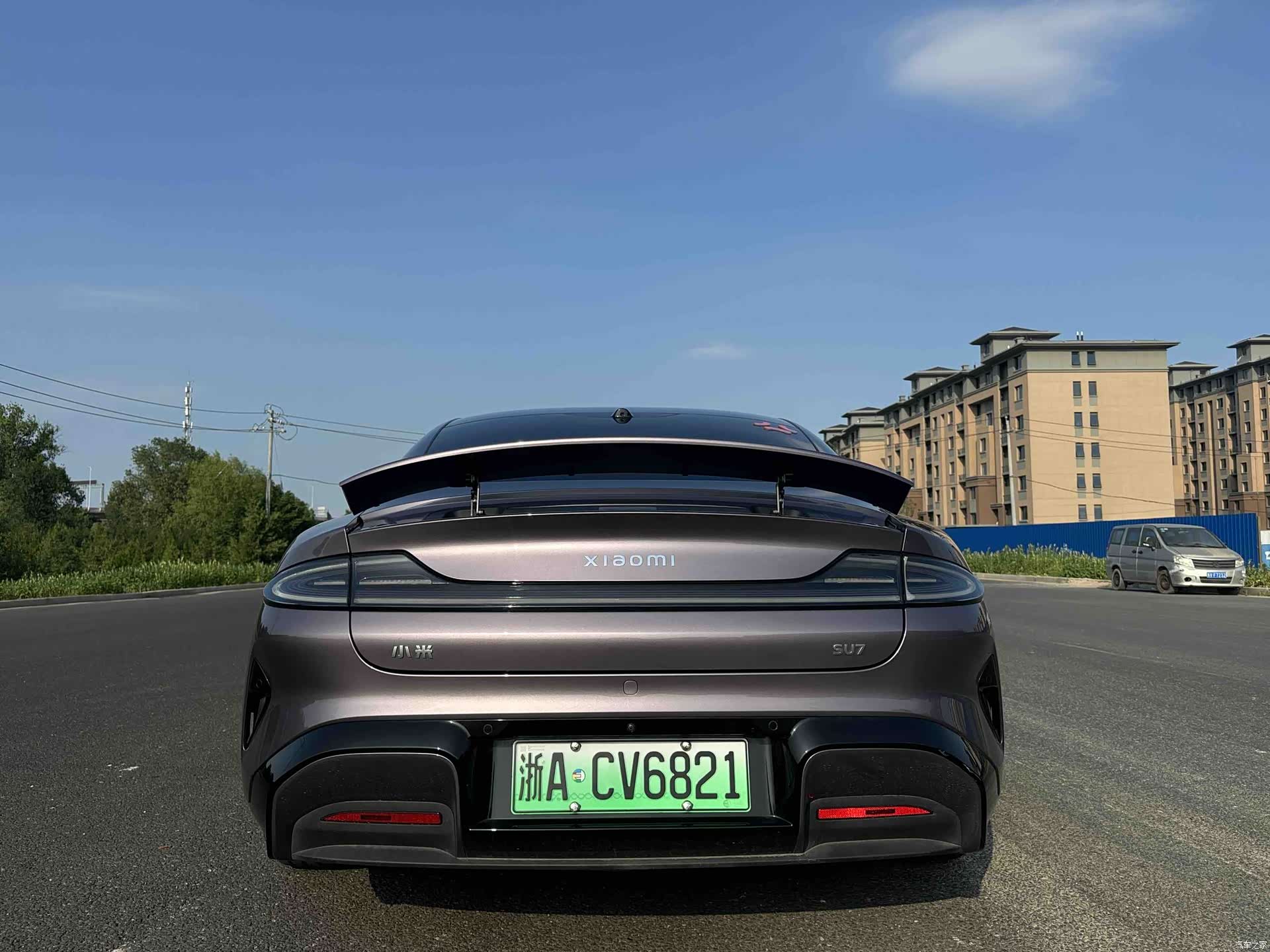 Xiaomi SU7, 2024 8