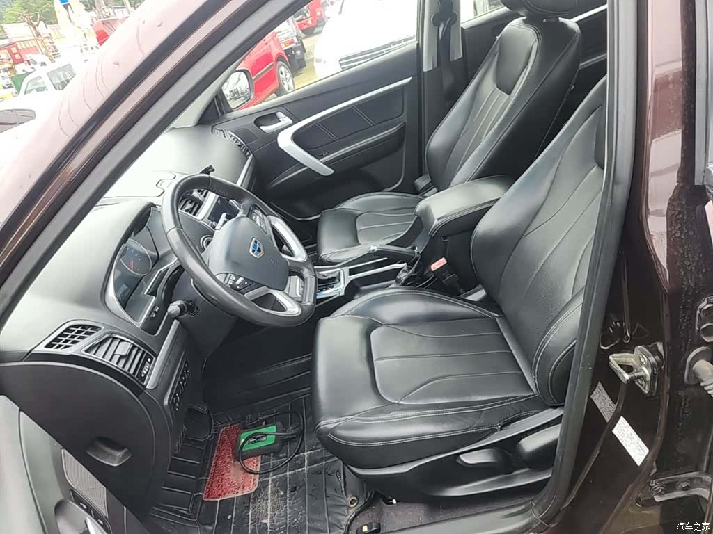 Geely Emgrand, 2016 15