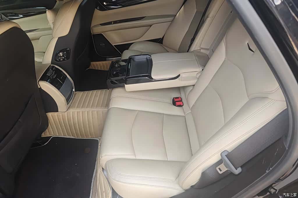 Cadillac CT6, 2019 11