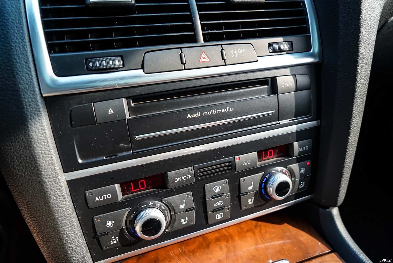 Audi Q7, 2015 14