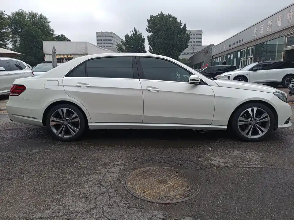 Mercedes-Benz E-class Mercedes-Benz E-class