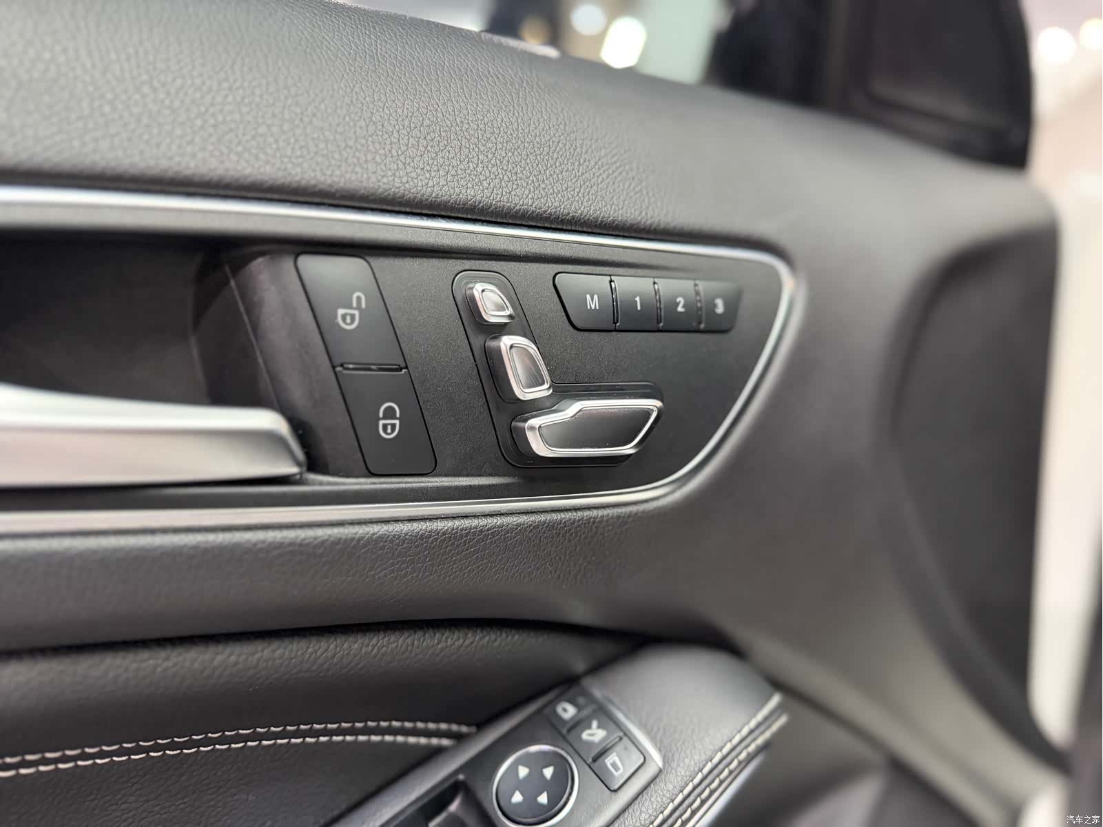 Mercedes-Benz GLA, 2019 11