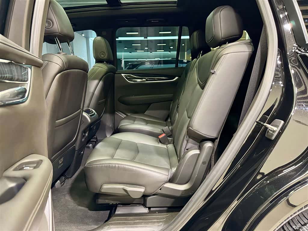 Cadillac XT6, 2022 26