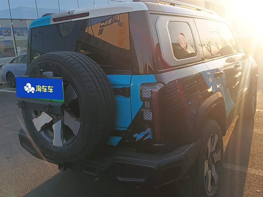 Beijing BJ40 range extension