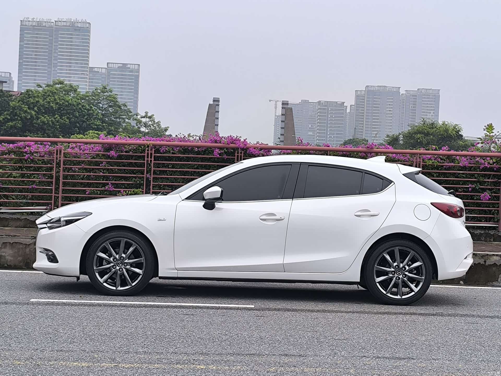 Mazda Mazda3, 2017 7