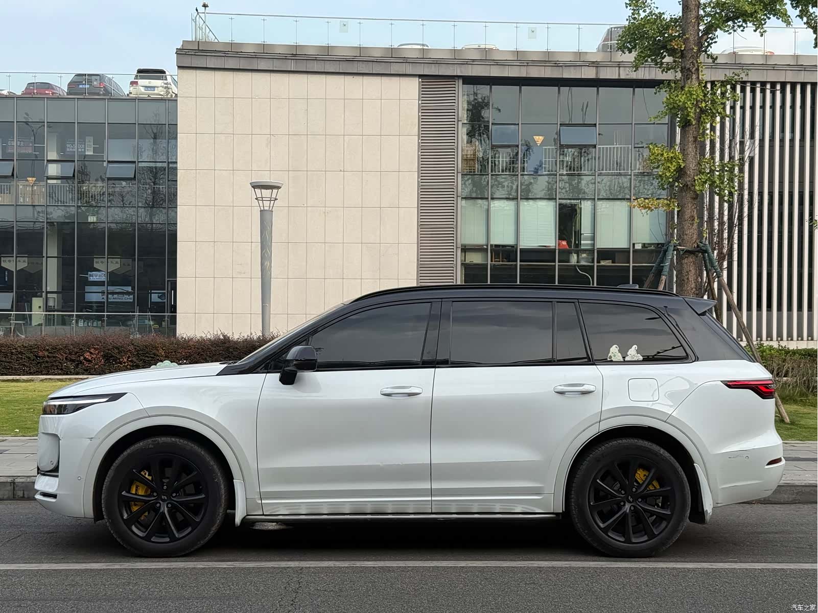 Li Auto ONE, 2022 2