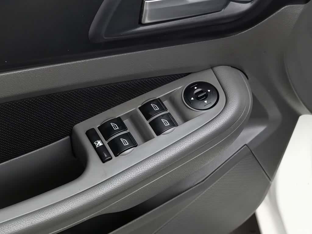 Ford Focus, 2013 9