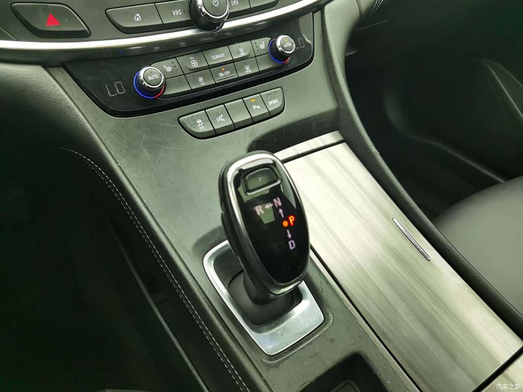 Buick LaCrosse, 2018 13