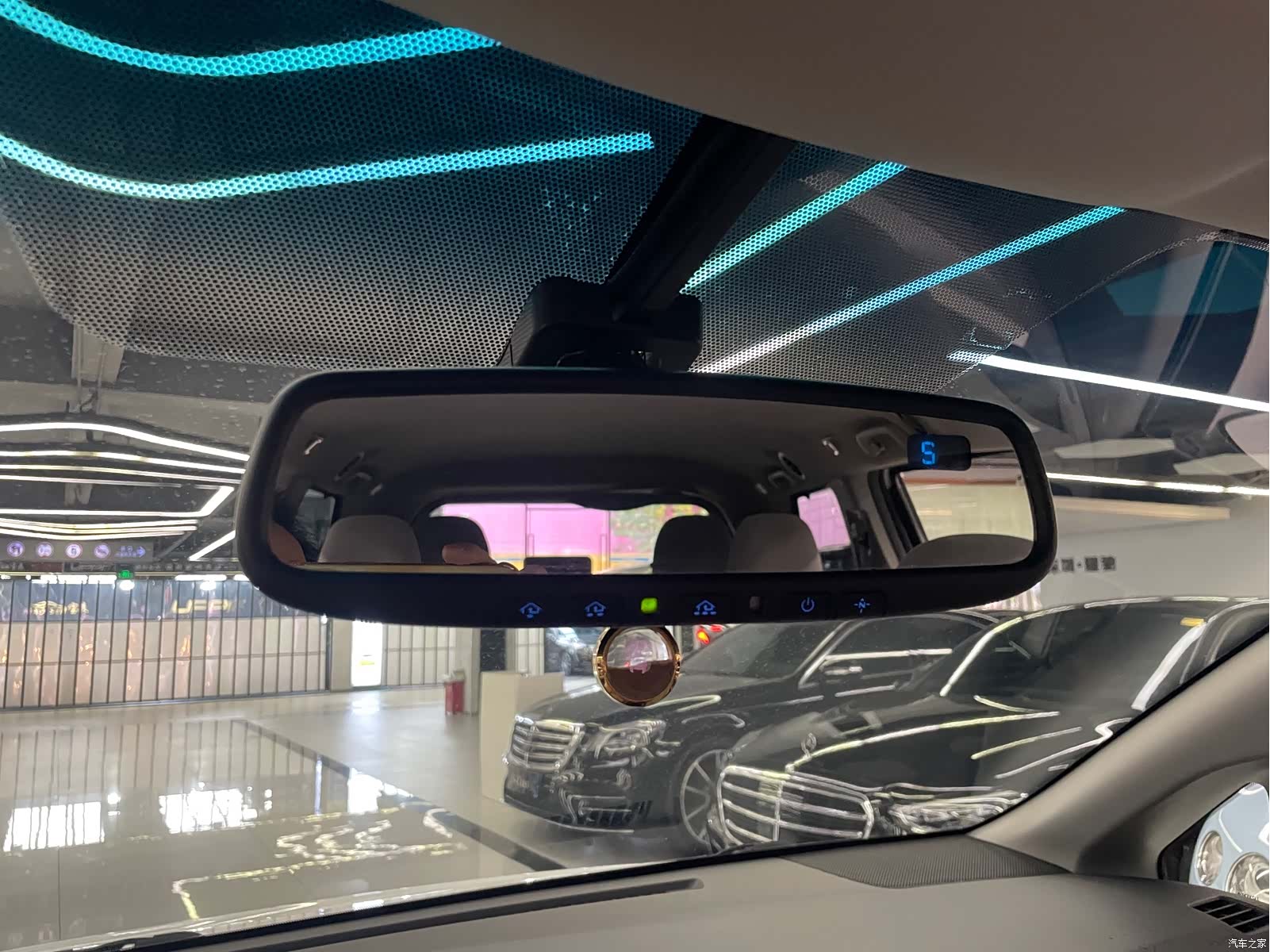 Toyota Sienna, 2016 24
