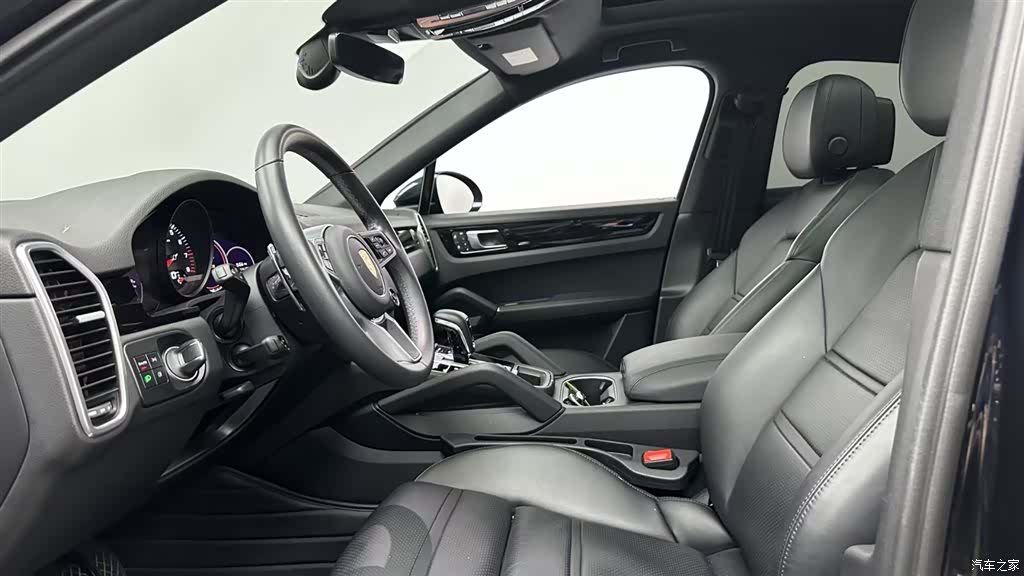 Porsche Cayenne, 2023 9