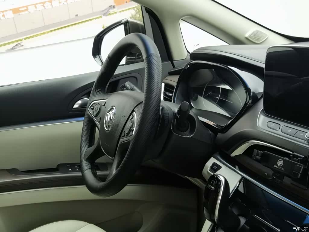 Buick GL8, 2022 22