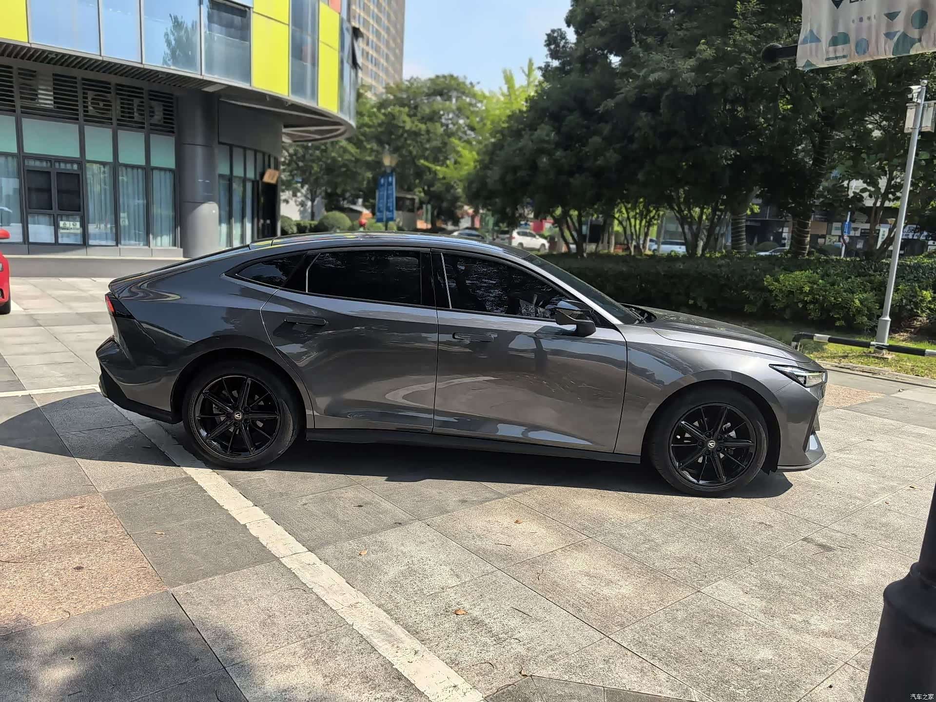 Changan UNI-V, 2022 3