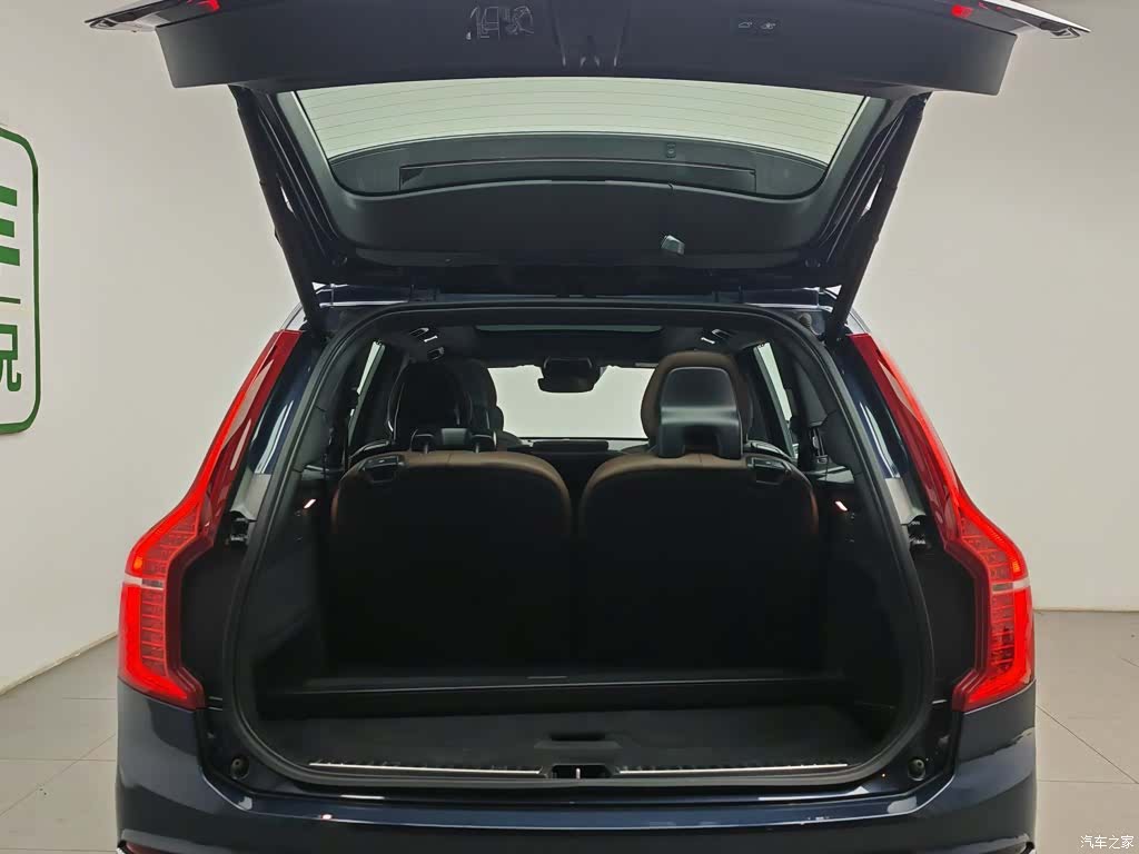 Volvo XC90, 2022 16