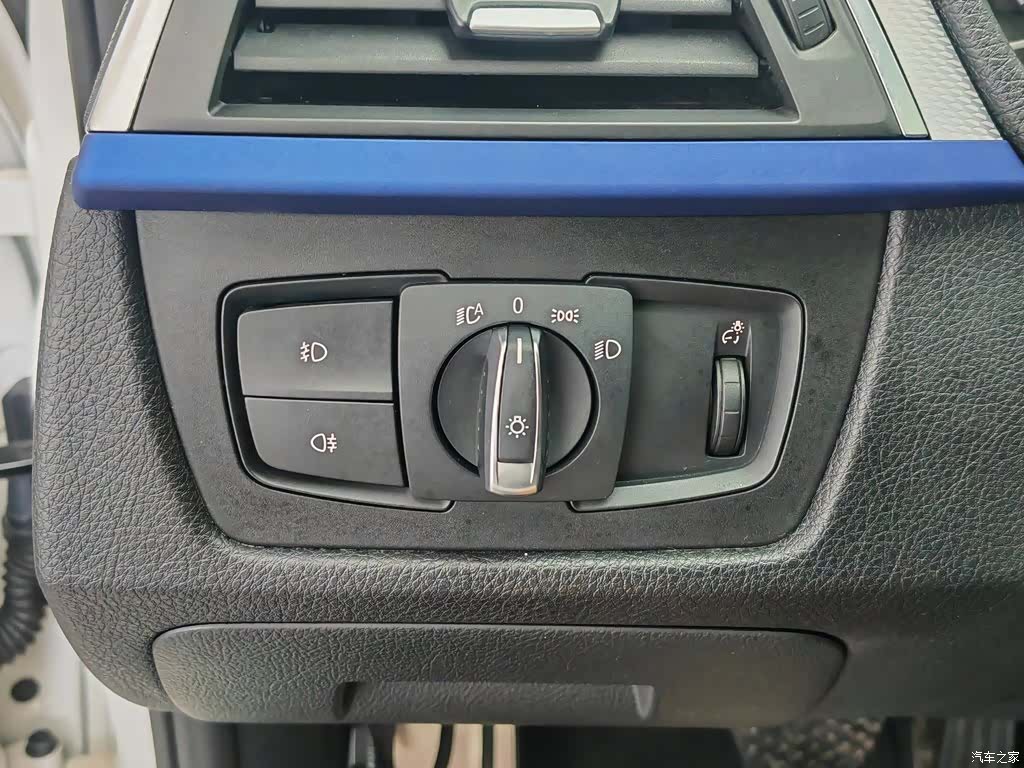 BMW 3 Series, 2018 21
